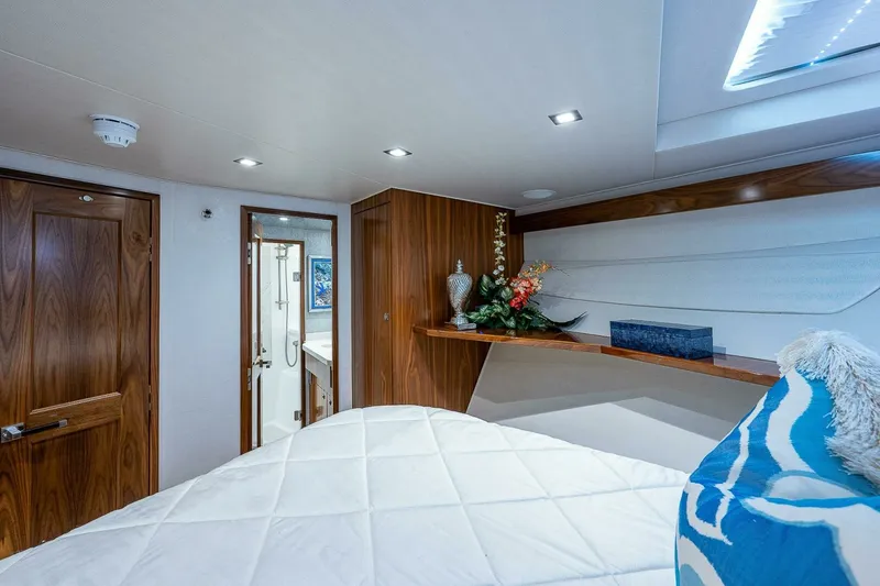 Slide: The Image of Viking 75 MIRAGE - Forward Stateroom 2017 Viking 75 Motoryacht MIRAGE - 7650664