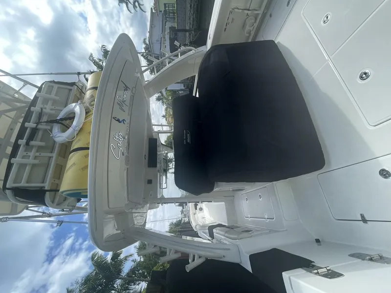 Slide: The Image of Boston Whaler 42 2016 - 5908413