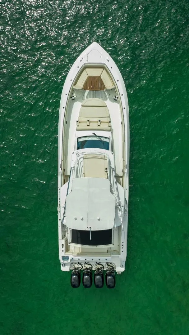 Slide: The Image of Boston Whaler 42 2016 - 5908270