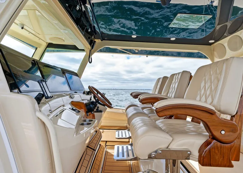 Slide: The Image of HCB 53 2023 - 5908489