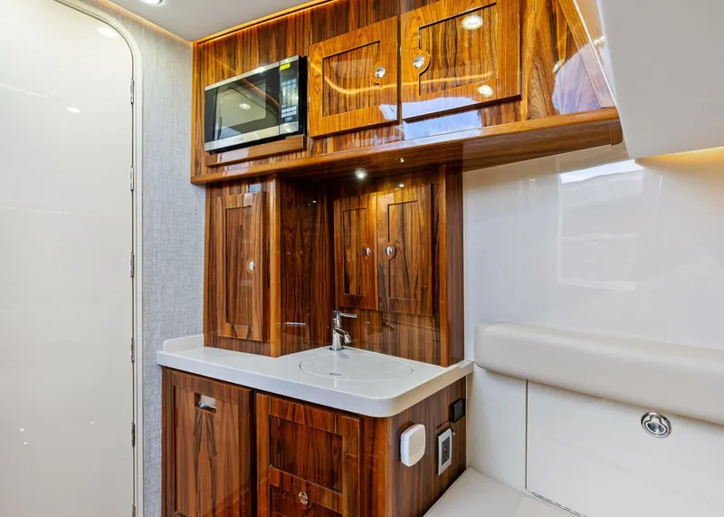 Slide: The Image of HCB 53 2023 - 5908513