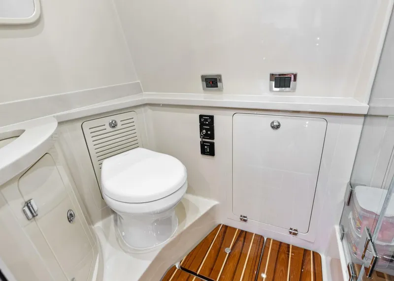 Slide: The Image of HCB 53 2023 - 5908514