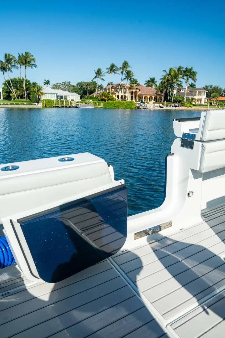 Slide: The Image of Costa Custom 34 2025 - 5908571