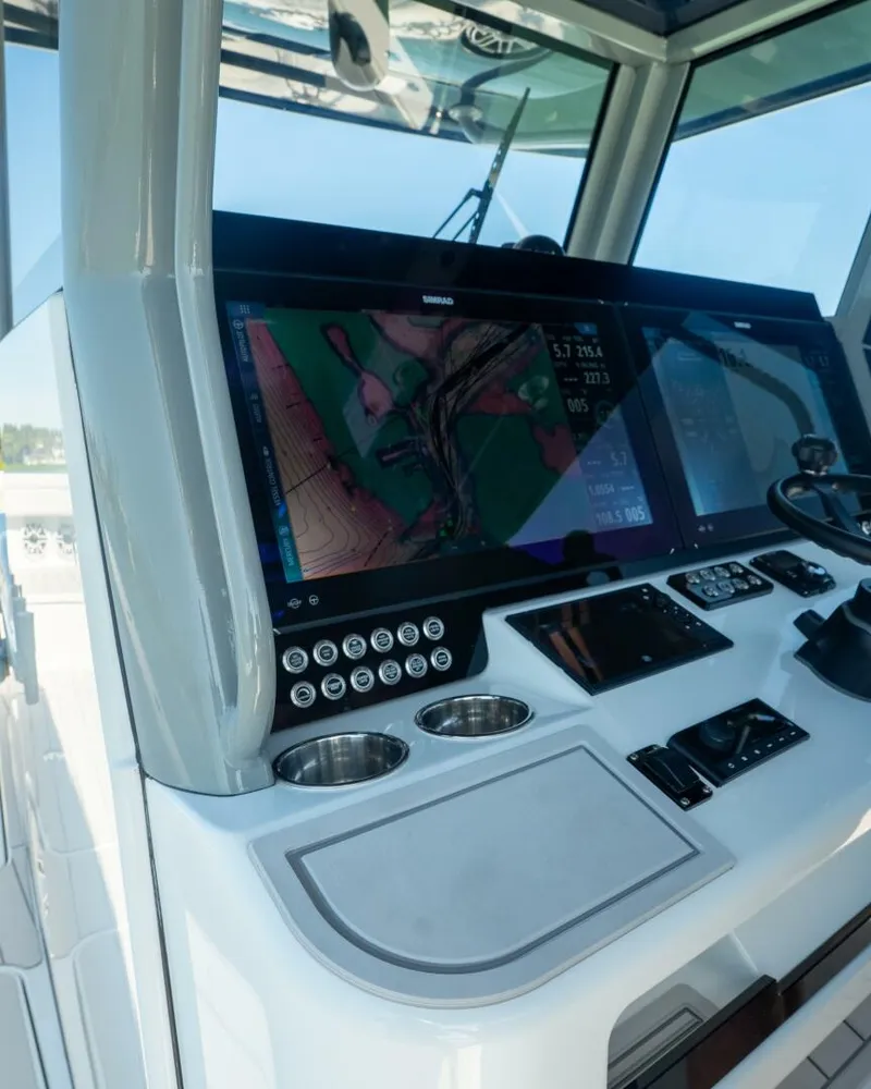 Slide: The Image of Costa Custom 34 2025 - 5908536