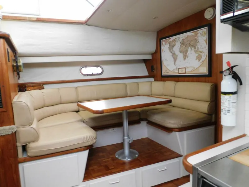 Slide: The Image of Carver Yachts 445 Aft Cabin Motor Yacht 1993 - 5908733