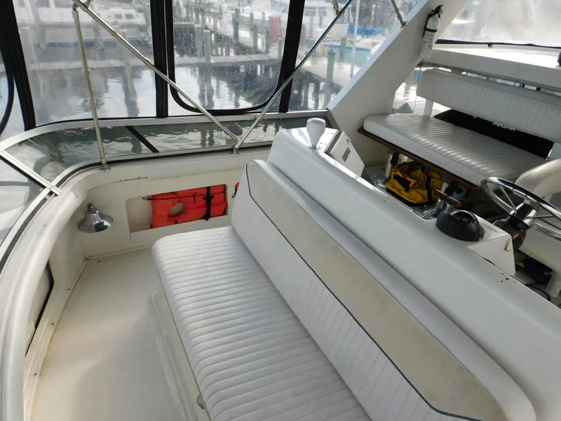 Slide: The Image of Carver Yachts 445 Aft Cabin Motor Yacht 1993 - 5908760
