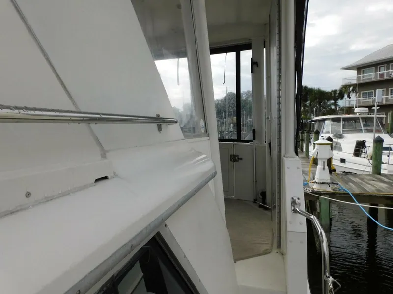 Slide: The Image of Carver Yachts 445 Aft Cabin Motor Yacht 1993 - 5908771
