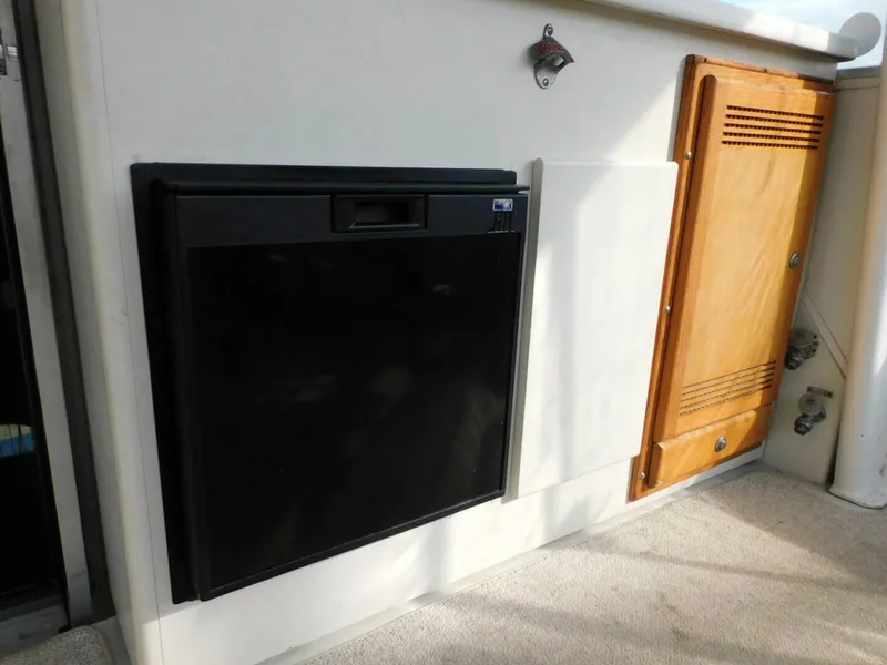 Slide: The Image of Carver Yachts 445 Aft Cabin Motor Yacht 1993 - 5908775