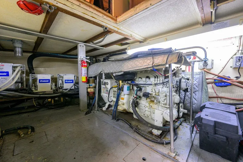 Slide: The Image of Hatteras 63 - Phantom - Engine Room 1987 63 Hatteras Motor Yacht - Phantom - 7651553