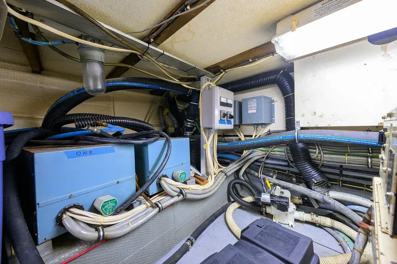 Slide: The Image of Hatteras 63 - Phantom - Engine Room 1987 63 Hatteras Motor Yacht - Phantom - 5908845