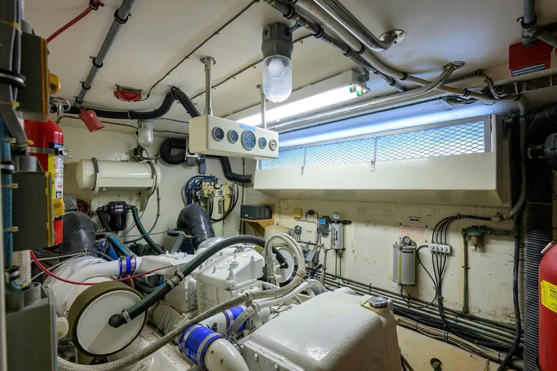 Slide: The Image of Hatteras 63 - Phantom - Engine Room 1987 63 Hatteras Motor Yacht - Phantom - 5908846