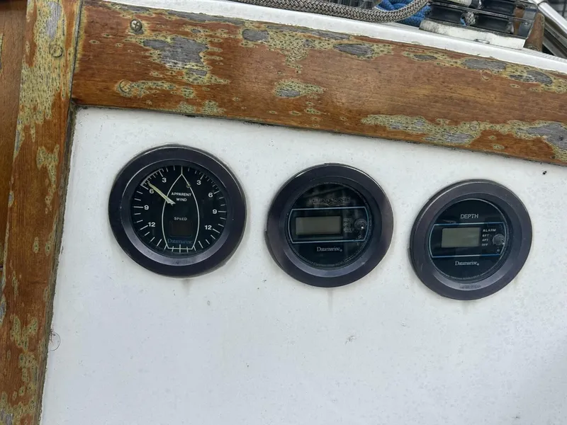 Slide: The Image of 1985 Catalina 36 - 5912786