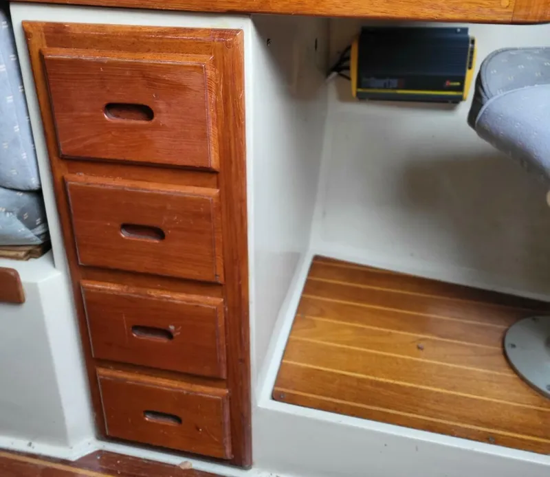 Slide: The Image of 1985 Catalina 36 - 5915029