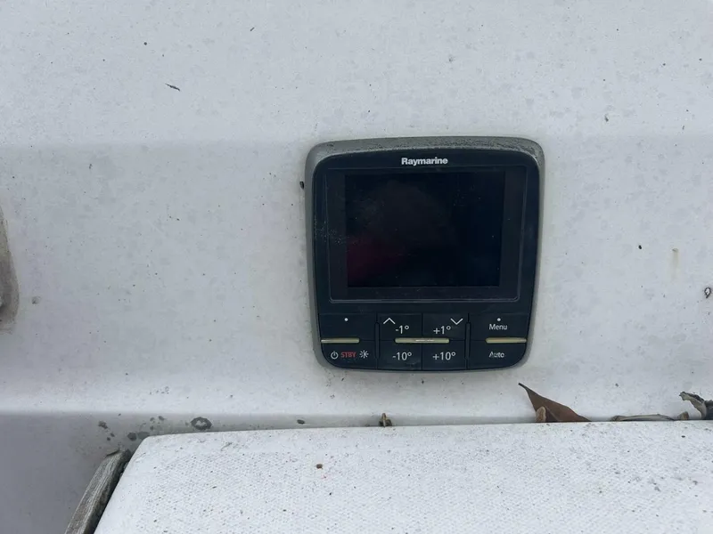 Slide: The Image of 1985 Catalina 36 - 5912825