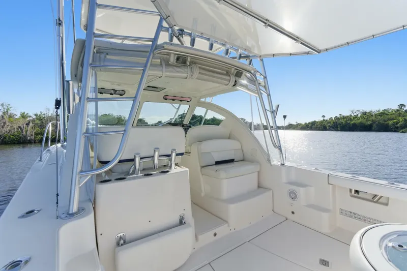 Slide: The Image of Tiara 31 Serenity- Cockpit  2011 Tiara  31 Open Serenity - 5910118