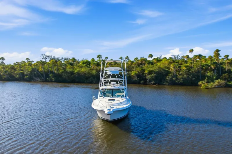 Slide: The Image of Tiara 31 Serenity- Profile 2011 Tiara  31 Open Serenity - 5910103