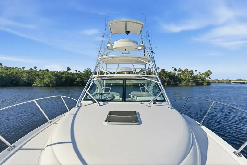 Slide: The Image of Tiara 31 Serenity- Bow 2011 Tiara  31 Open Serenity - 7654690