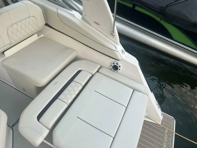 Slide: The Image of Regal 26 Express 2024 - 5909939