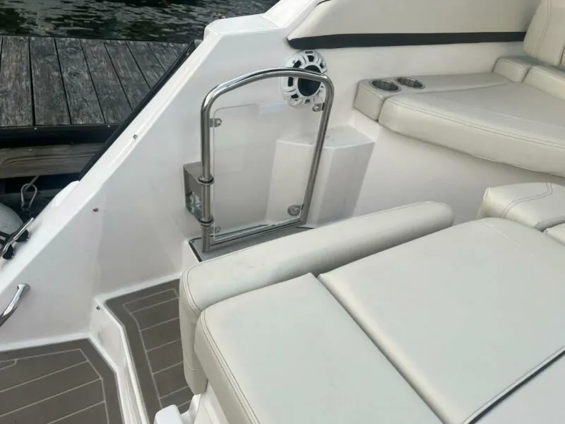 Slide: The Image of Regal 26 Express 2024 - 5909941