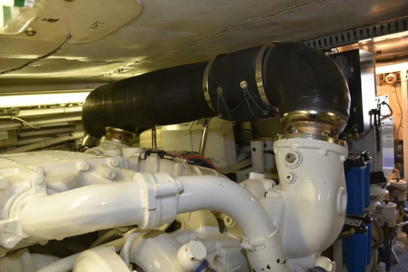 Slide: The Image of 1989 Striker 62 Convertible - TALISMAN - 5911290