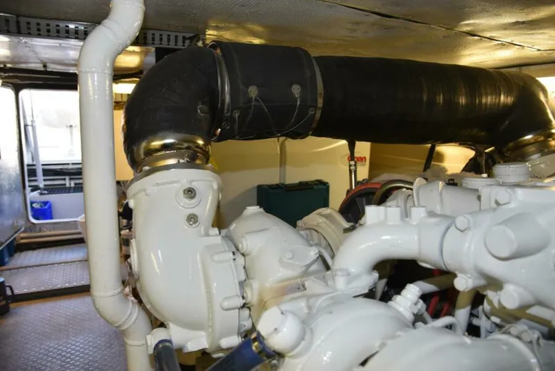 Slide: The Image of 1989 Striker 62 Convertible - TALISMAN - 5911291