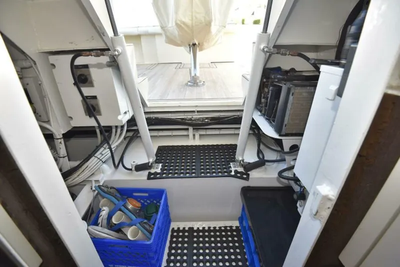 Slide: The Image of 1989 Striker 62 Convertible - TALISMAN - 5911303