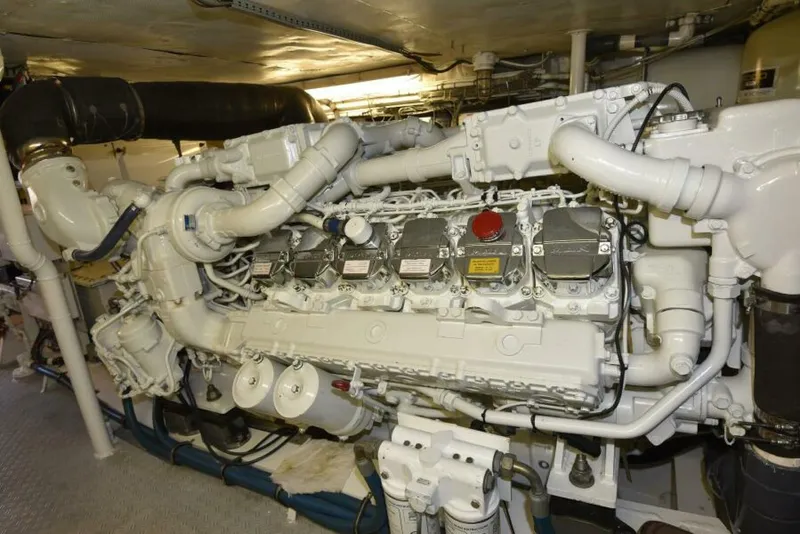 Slide: The Image of 1989 Striker 62 Convertible - TALISMAN - 5911306