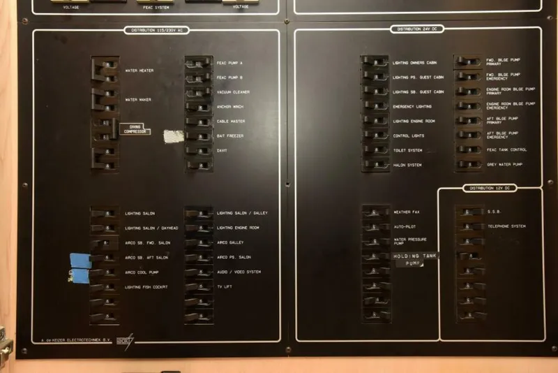 Slide: The Image of 1989 Striker 62 Convertible - TALISMAN - 5911188