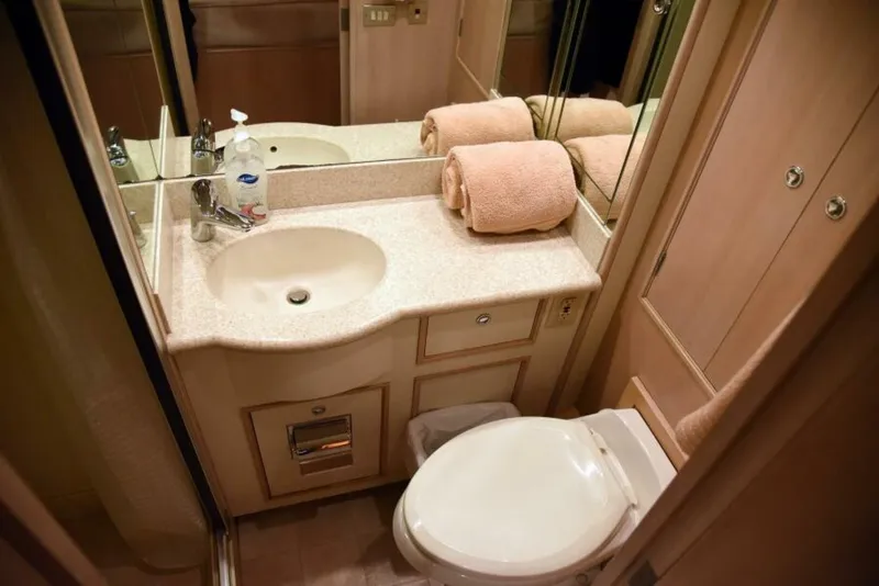 Slide: The Image of 1989 Striker 62 Convertible - TALISMAN - 5911202