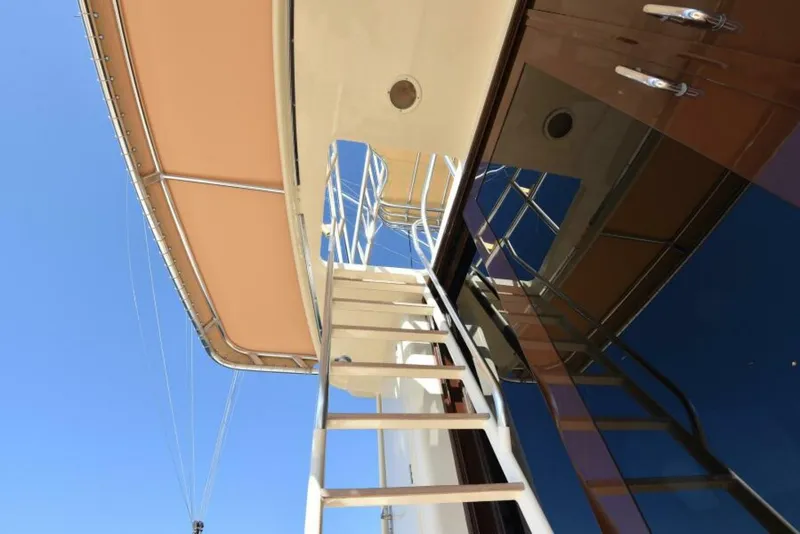 Slide: The Image of 1989 Striker 62 Convertible - TALISMAN - 5911219