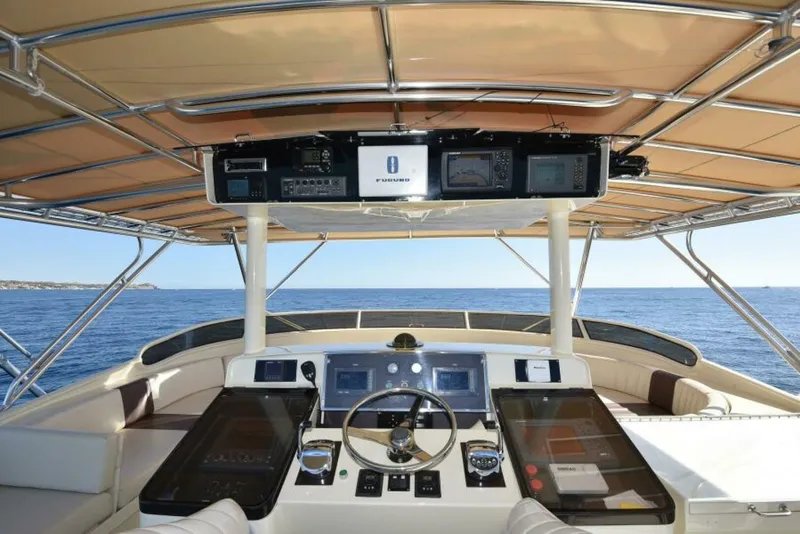 Slide: The Image of 1989 Striker 62 Convertible - TALISMAN - 5911238