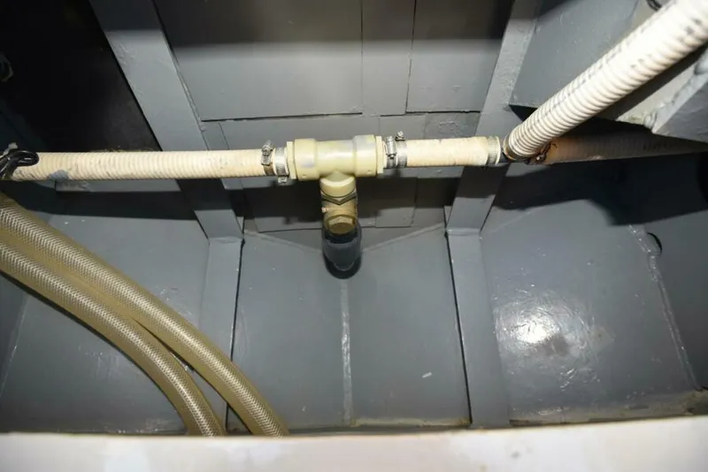 Slide: The Image of 1989 Striker 62 Convertible - TALISMAN - 5911255