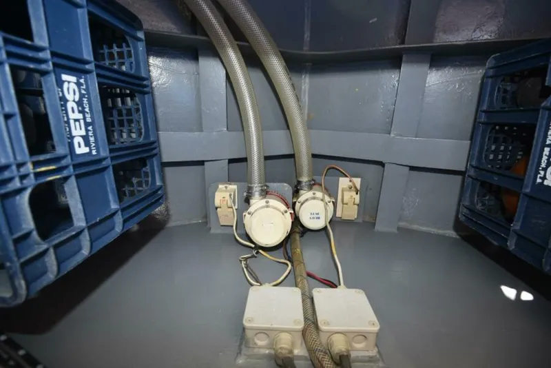 Slide: The Image of 1989 Striker 62 Convertible - TALISMAN - 5911256