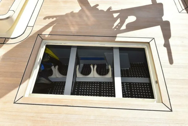 Slide: The Image of 1989 Striker 62 Convertible - TALISMAN - 5911261