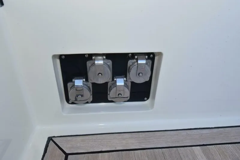 Slide: The Image of 1989 Striker 62 Convertible - TALISMAN - 5911266