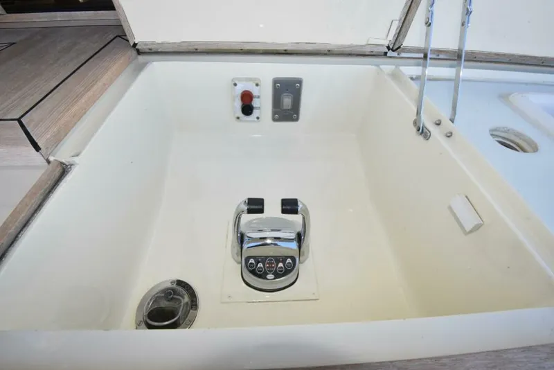 Slide: The Image of 1989 Striker 62 Convertible - TALISMAN - 5911267