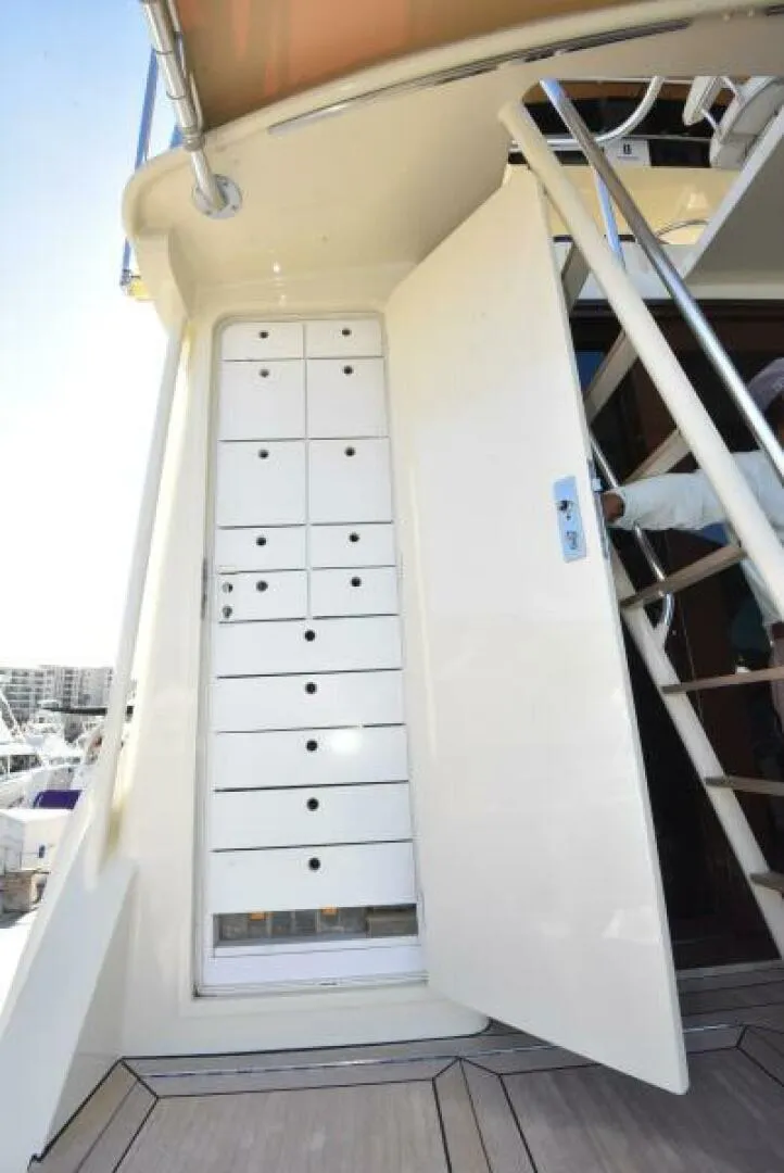 Slide: The Image of 1989 Striker 62 Convertible - TALISMAN - 5911268