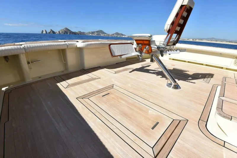 Slide: The Image of 1989 Striker 62 Convertible - TALISMAN - 5911279