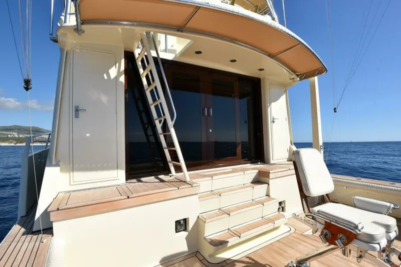 Slide: The Image of 1989 Striker 62 Convertible - TALISMAN - 5911284