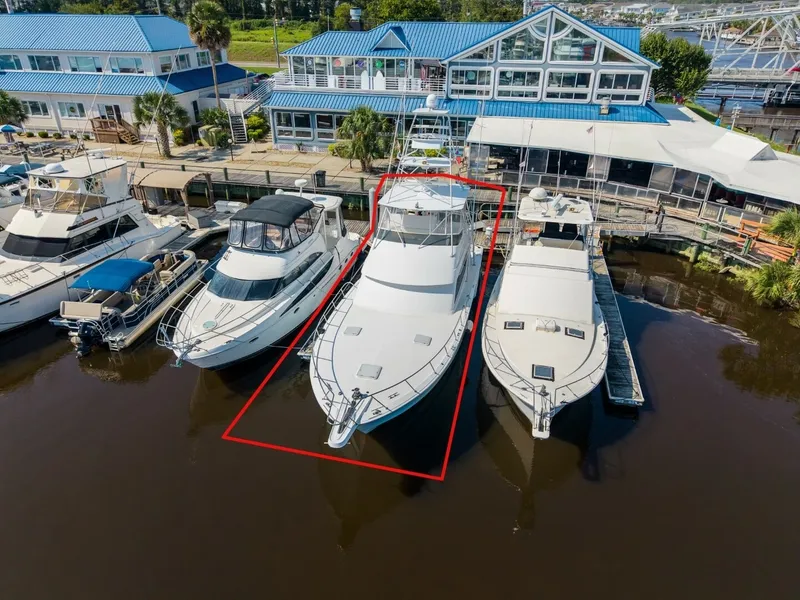 Slide: The Image of Hatteras 55 Convertible 2000 - 7822193