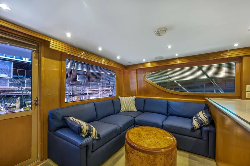 Slide: The Image of Hatteras 55 Convertible 2000 - 7822206