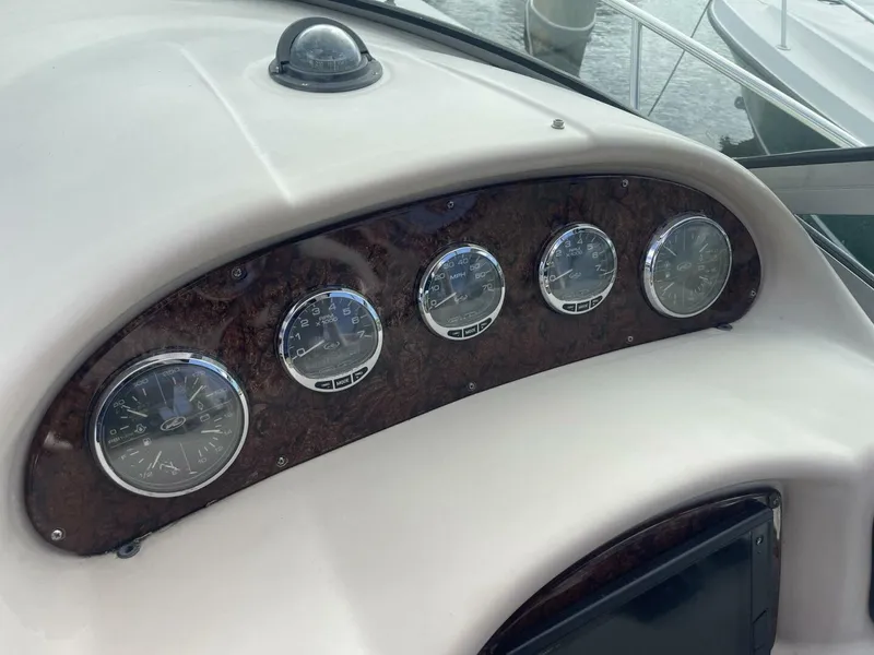 Slide: The Image of Sea Ray Sundancer 320 2004 - 5911551