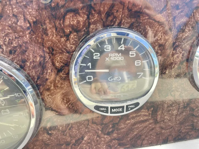 Slide: The Image of Sea Ray Sundancer 320 2004 - 5911553