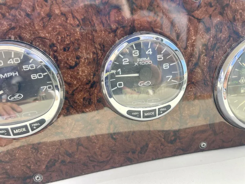 Slide: The Image of Sea Ray Sundancer 320 2004 - 5911554