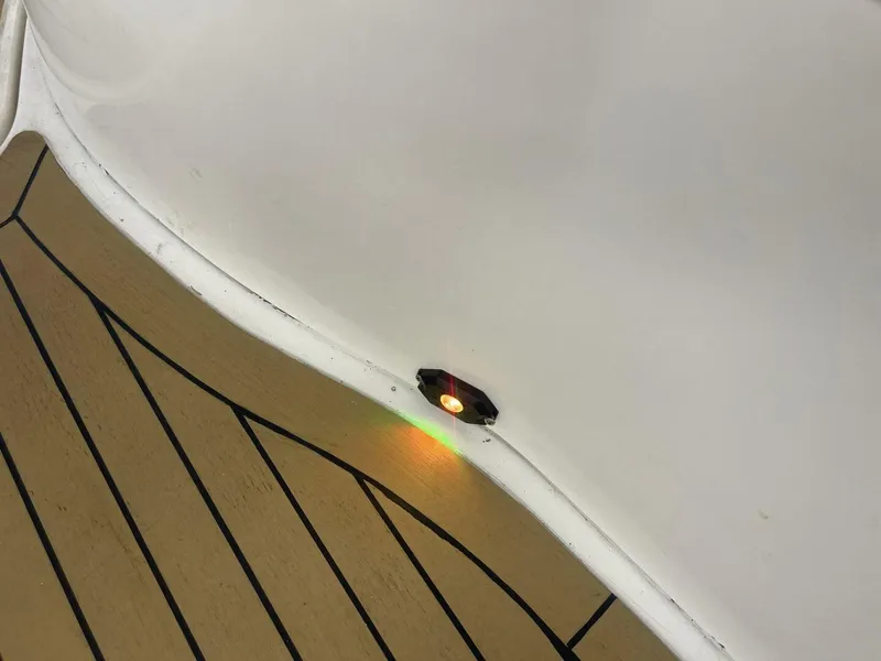 Slide: The Image of Sea Ray Sundancer 320 2004 - 5911562