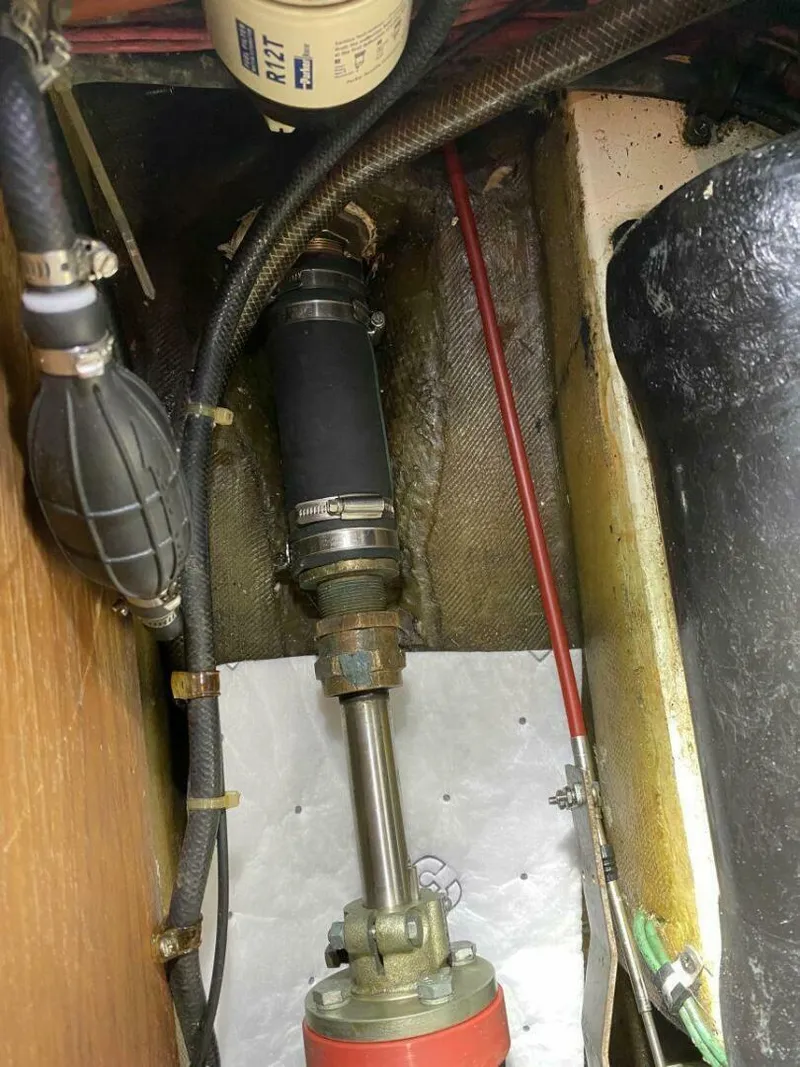 Slide: The Image of Pearson 33-2 1986 - 5911669