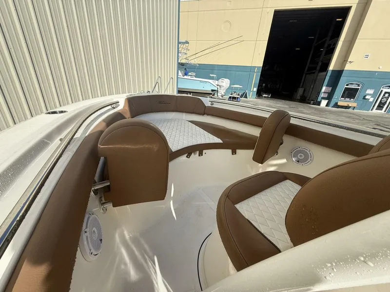 Slide: The Image of Pioneer Islander 202 2023 - 5911731