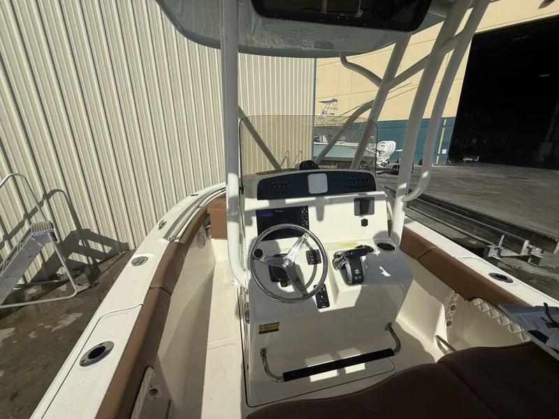 Slide: The Image of Pioneer Islander 202 2023 - 5911736