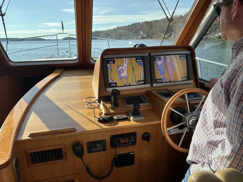 Slide: The Image of Sabre 40 Sedan 2011 - 5912309