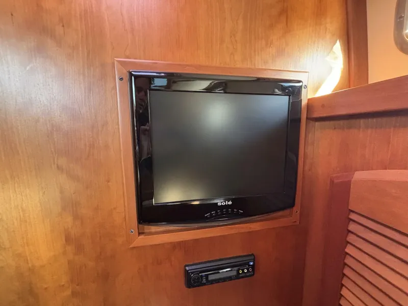 Slide: The Image of Sabre 40 Sedan 2011 - 5912297